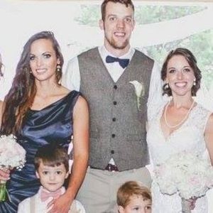 Meet your Posher, Laurel